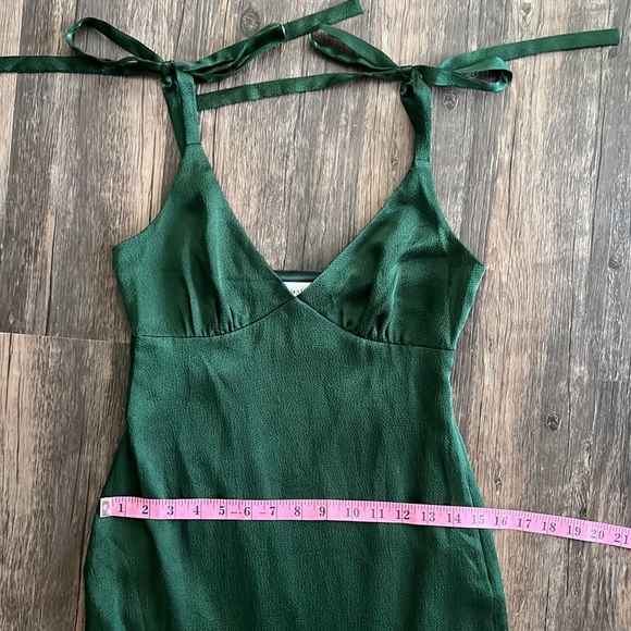 Forest Green Maxi✨ - Picture 4 of 6